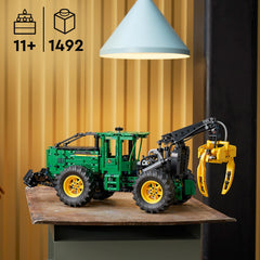 LEGO Technic Skidder John Deere 948L-II forest construction scene inspiration