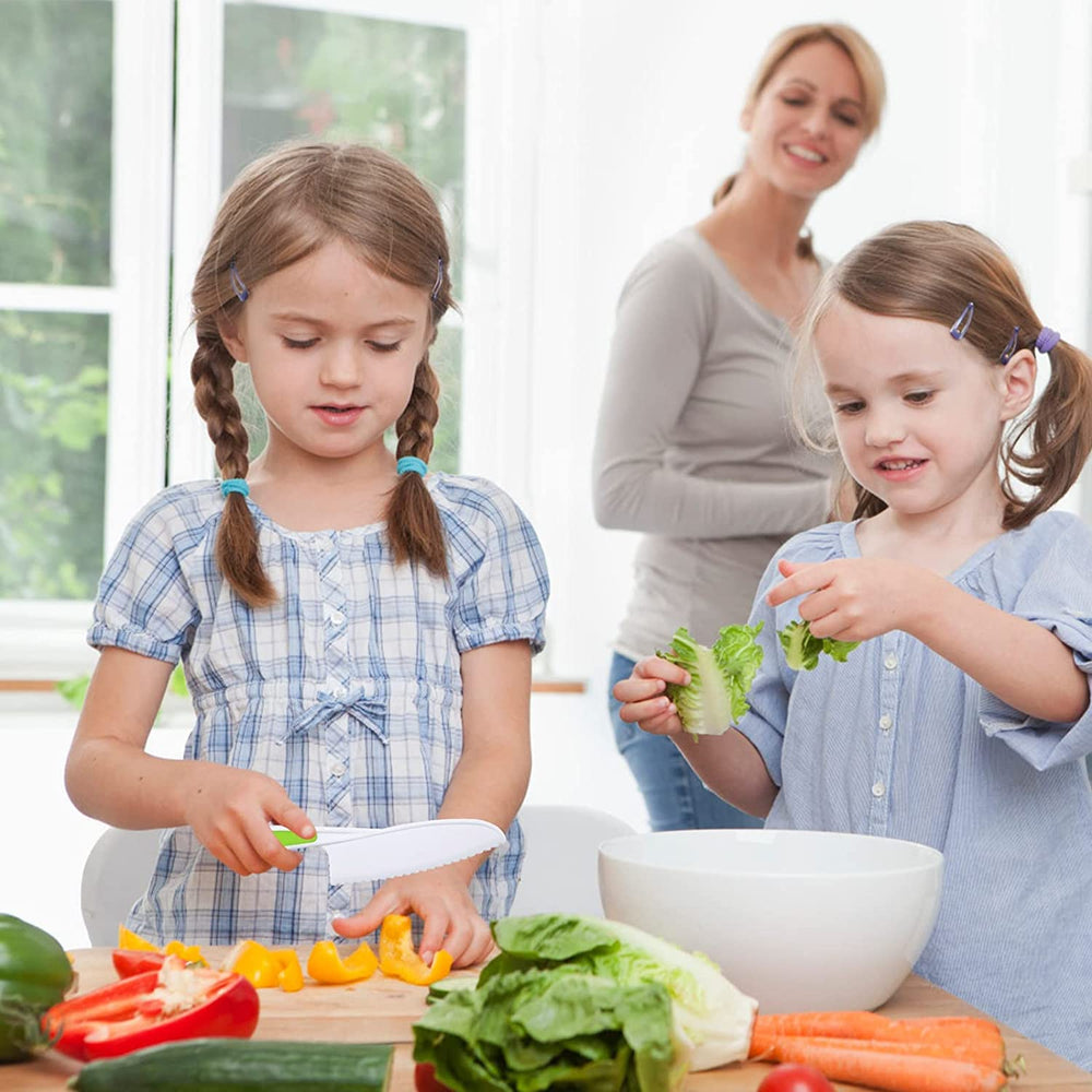 Leking kids knife set dishwasher-safe for easy cleanup.
