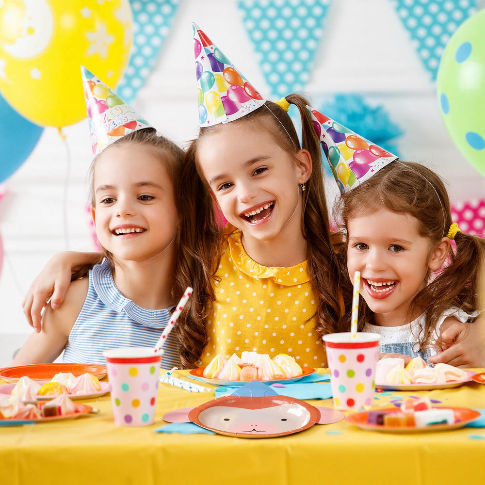 LemonRoad 80-pcs jungle dinnerware brings family-friendly convenience to celebrations.