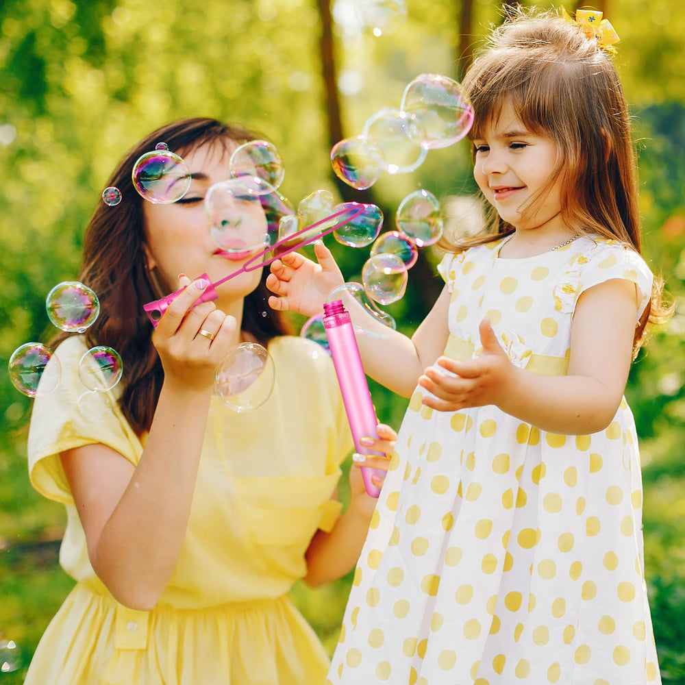 Letapapa wand supports hand-eye coordination during bubble chasing