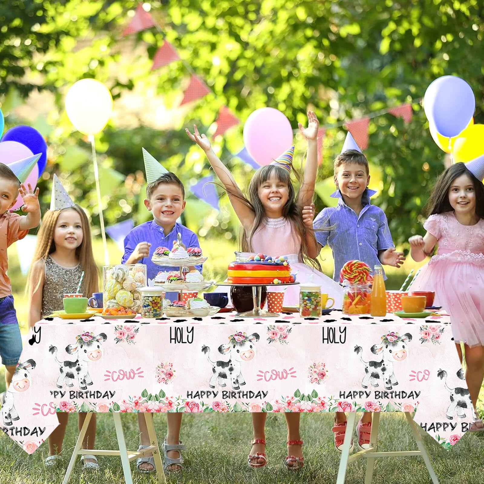Letromp sturdy PE material tablecloth keeps spills contained during celebrations.