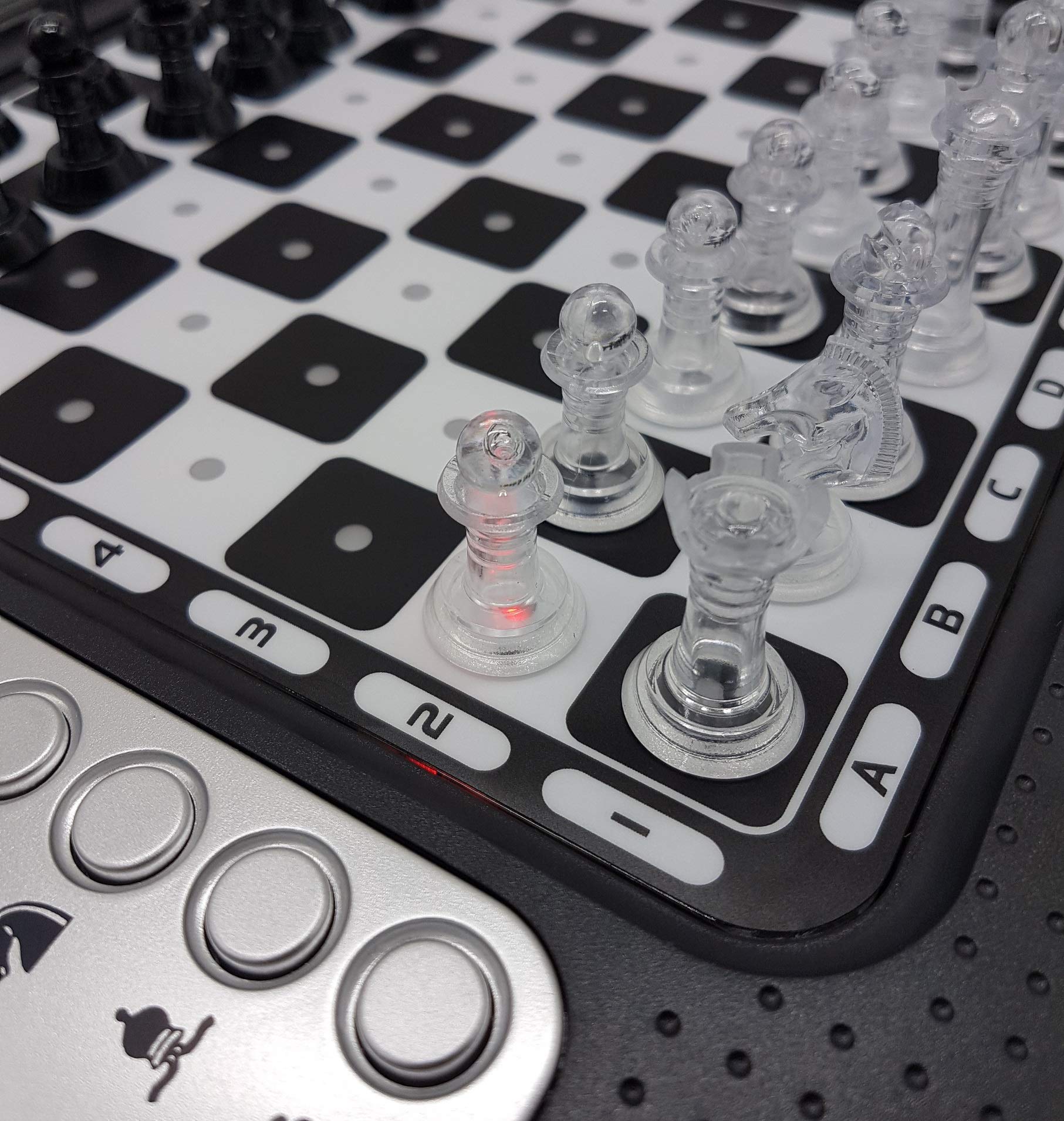 Lexibook Chessman FX 64 levels of difficulty across four game modes