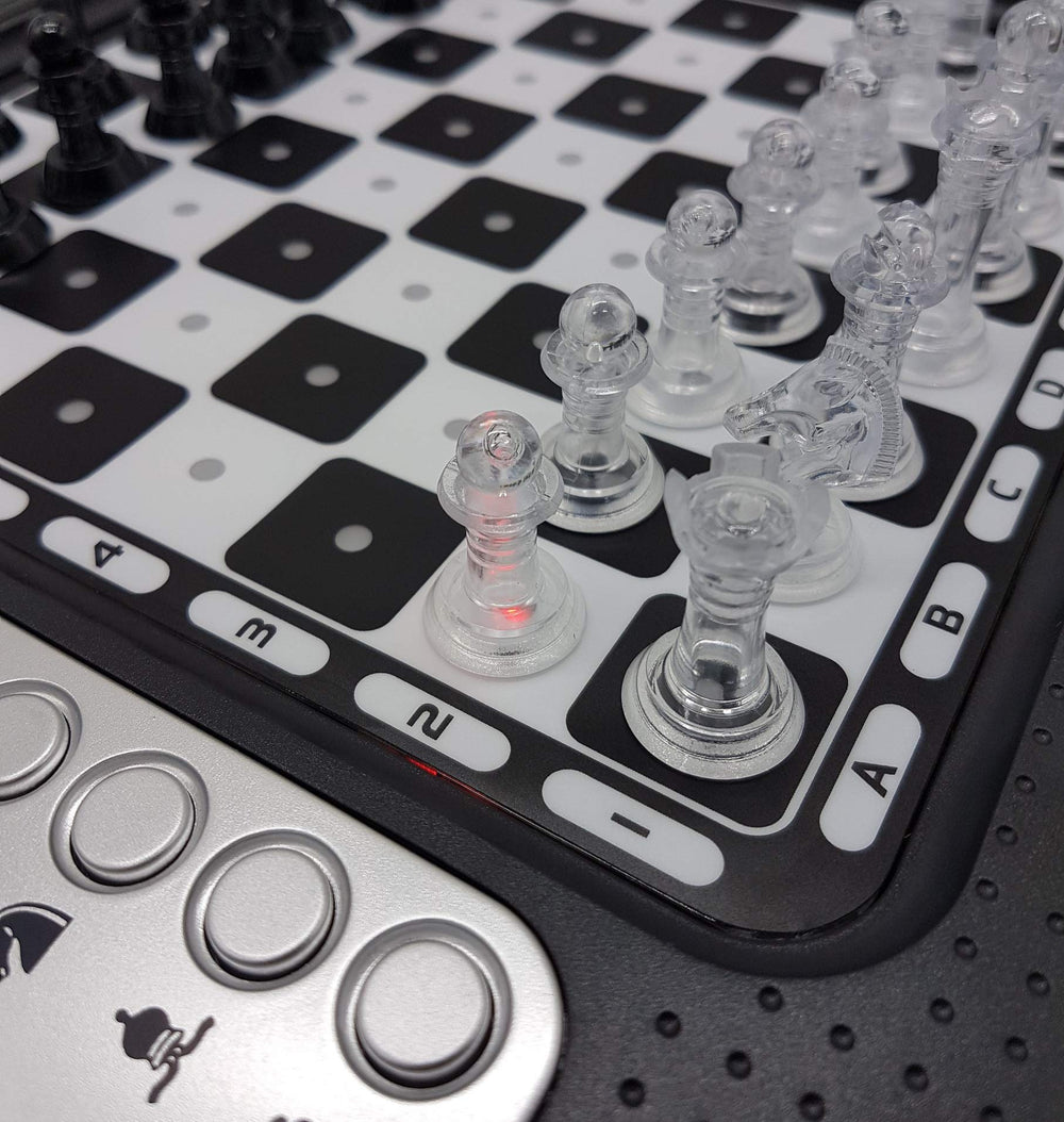 Lexibook Chessman FX 64 levels of difficulty across four game modes