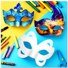 Leyndo packaging for 24 masks, convenient set for classrooms and parties.