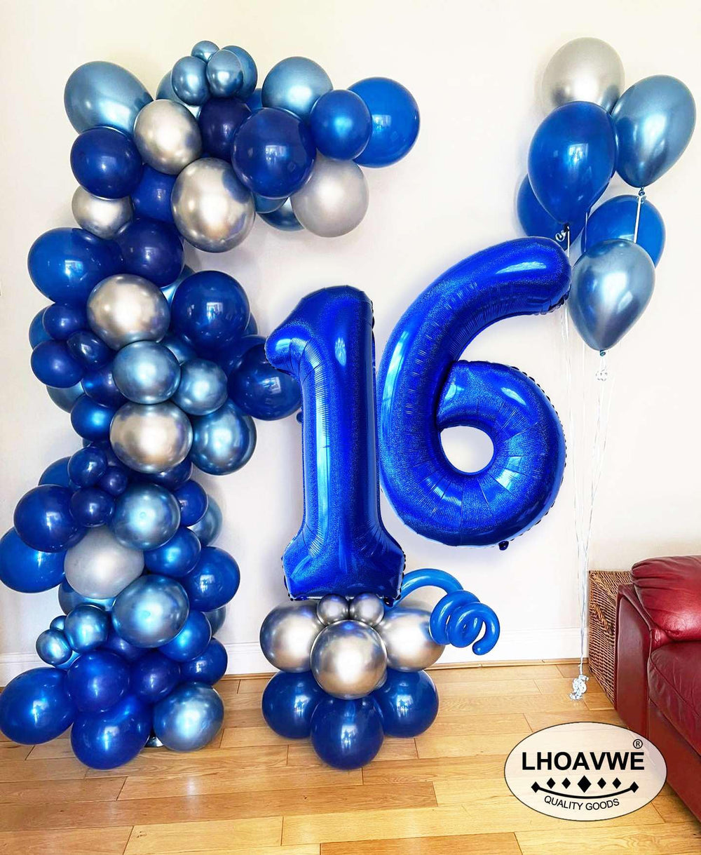 LHOAVWE Blue 17-number balloon on a table for a hero shot