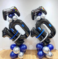 LHOAVWE wall display ideas with 60 number balloons for parties