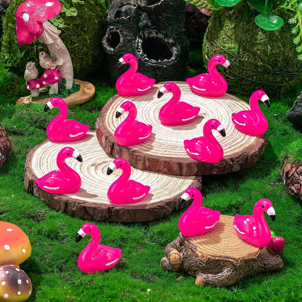 LHSYFBZ mini flamingo aquarium ornament, waterproof and visually striking
