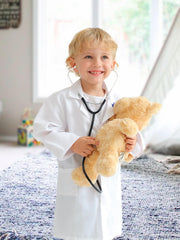 Pretend play with Liberry Doctor Kit boosts creativity