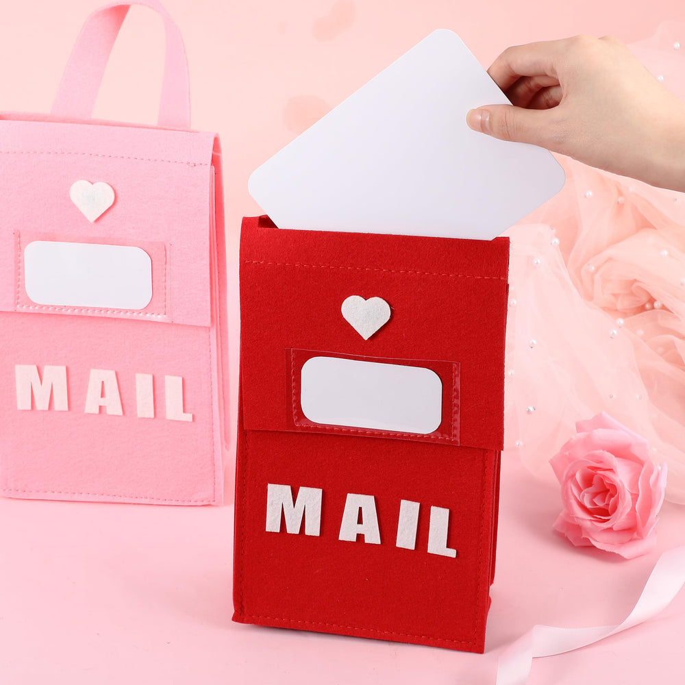 Libima Valentine mailbox with a handy handle for easy hanging