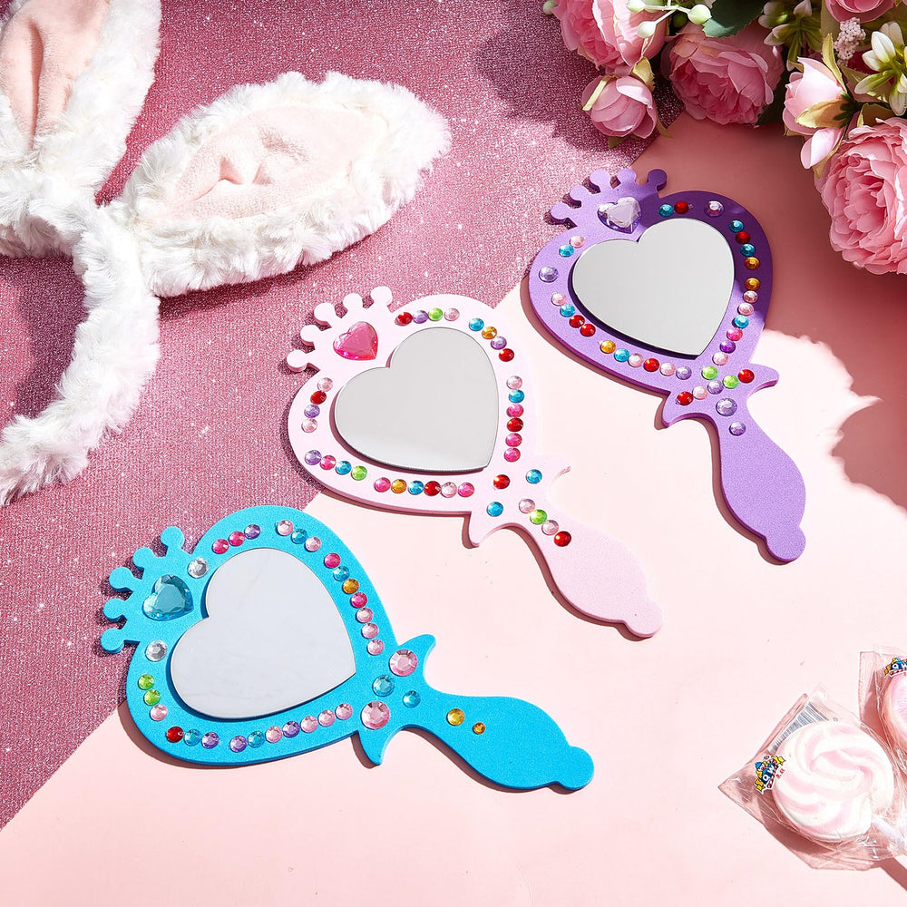 Liliful princess mirror set suits parties and classroom projects.