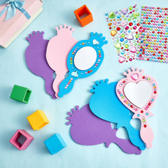 Liliful unbreakable acrylic mirrors ensure durable play during crafts.