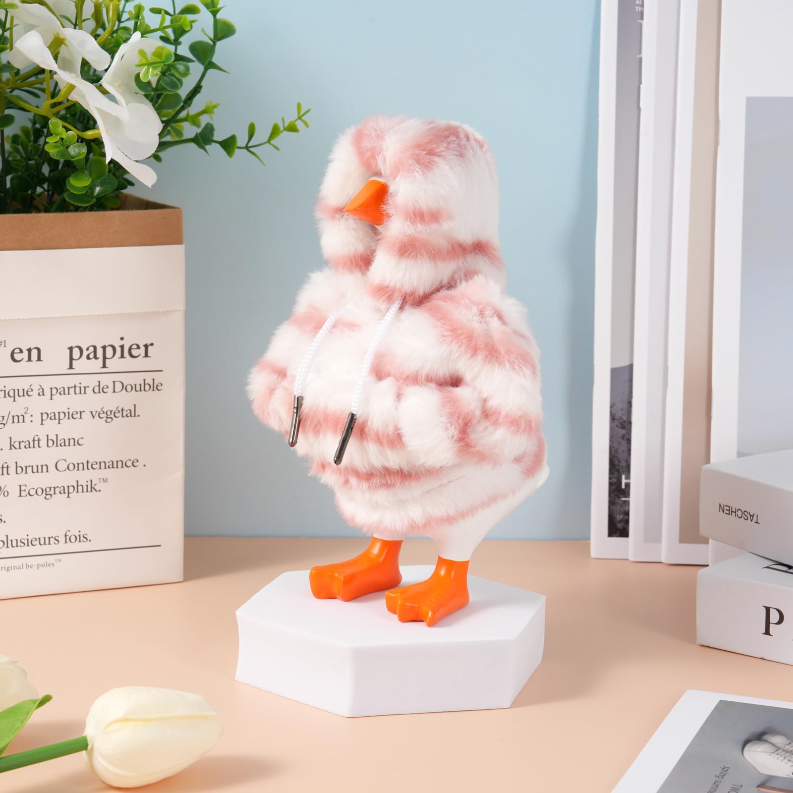 linastu accessory packaging demonstrates a thoughtful present-ready look