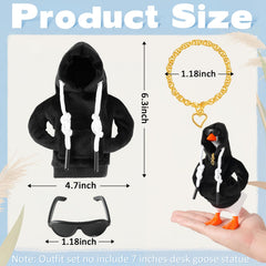 Linastu desk goose sunglasses highlighting a cool desk vibe