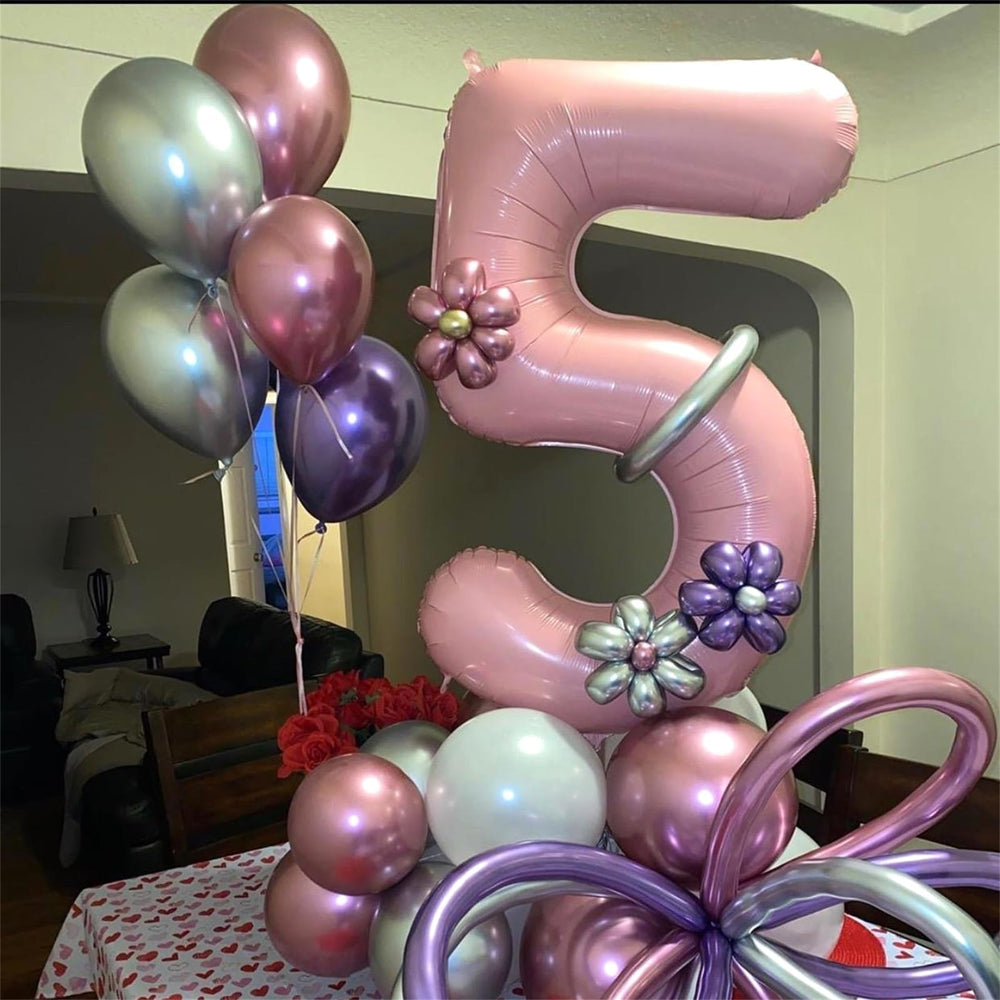 Lingqiang giant 40-inch number 5 foil balloon as standout party decor