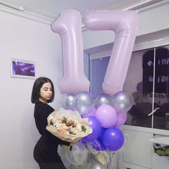 Lingqiang giant number 4 balloon creates a focal point at events