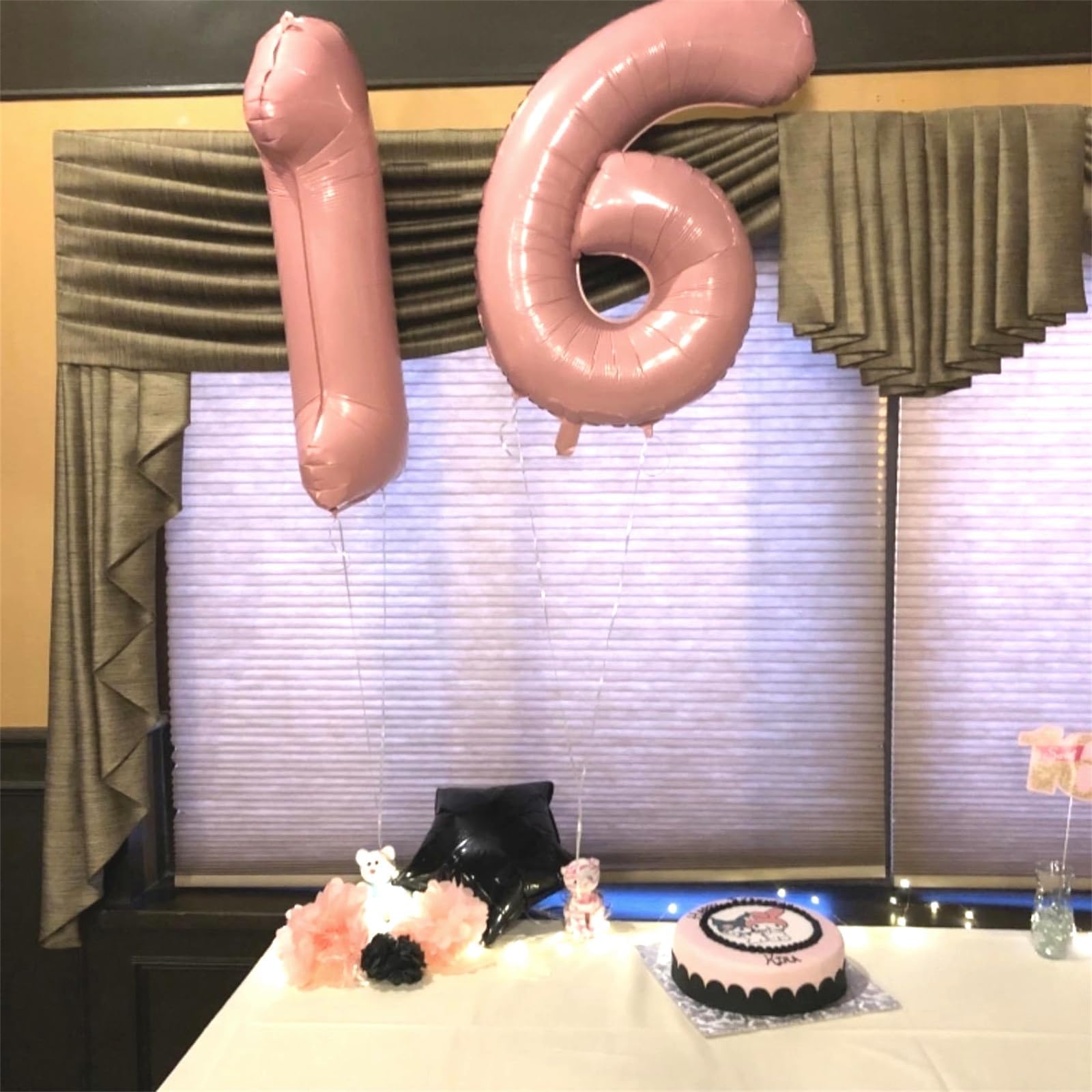 Lingqiang pastel pink 6-number wall-display balloon for events.