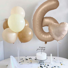 Lingqiang reusable balloon - deflate with straw for storage.