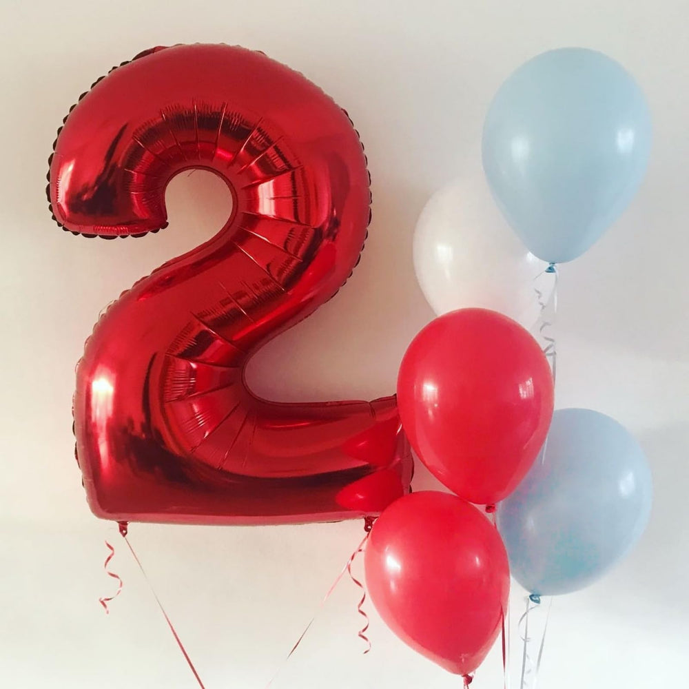 Lingqiang self-sealing foil number 2 balloon, 40 inches, easy inflation for quick setups.