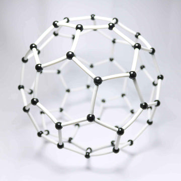 Linktor color-coded atoms and bonds aid quick learning