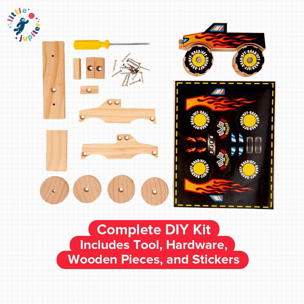 Little Jupiter kit invites painting (not included) for personalized, tactile art.