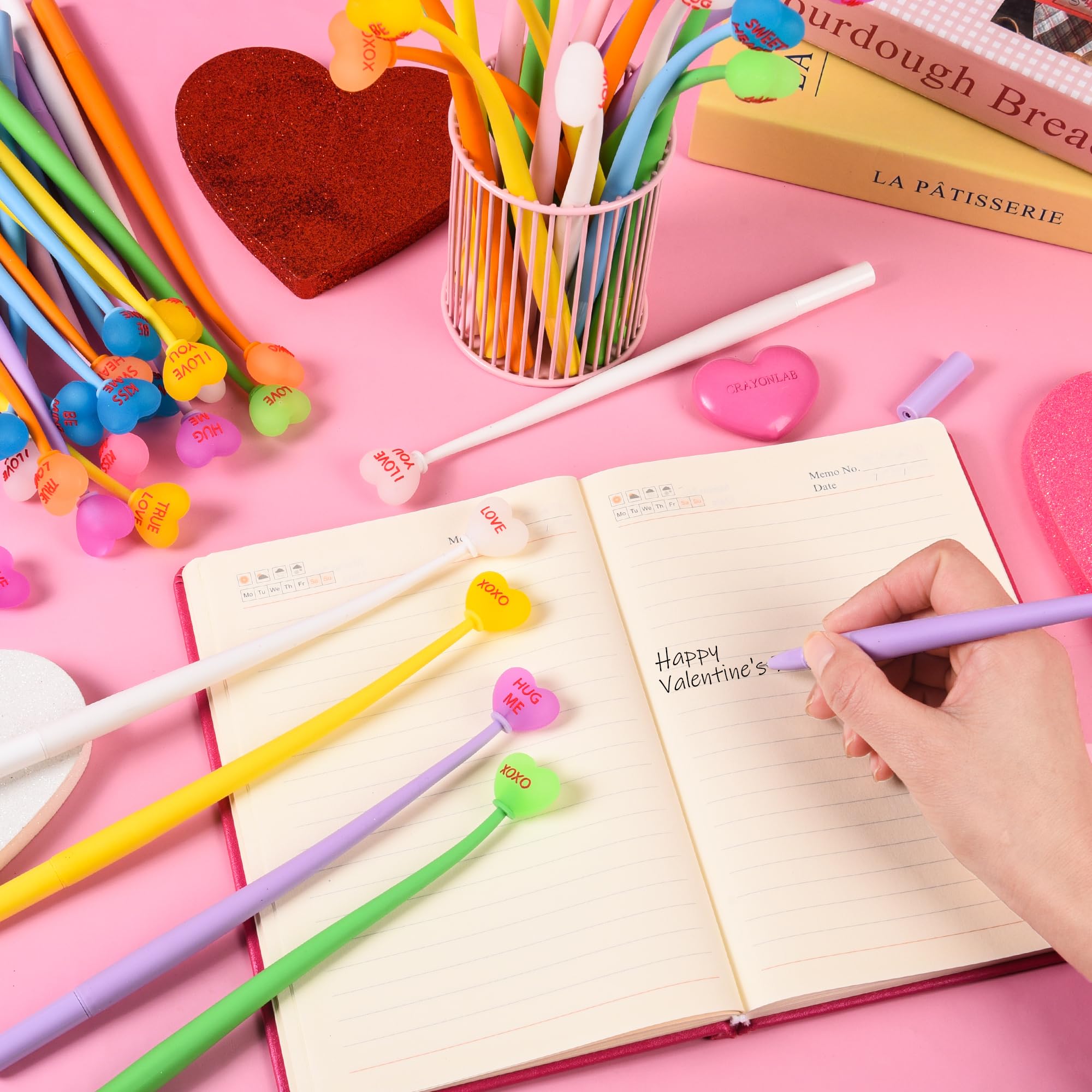 LiYiQ Valentines bobblehead pen variety supports party ideas and gifting.