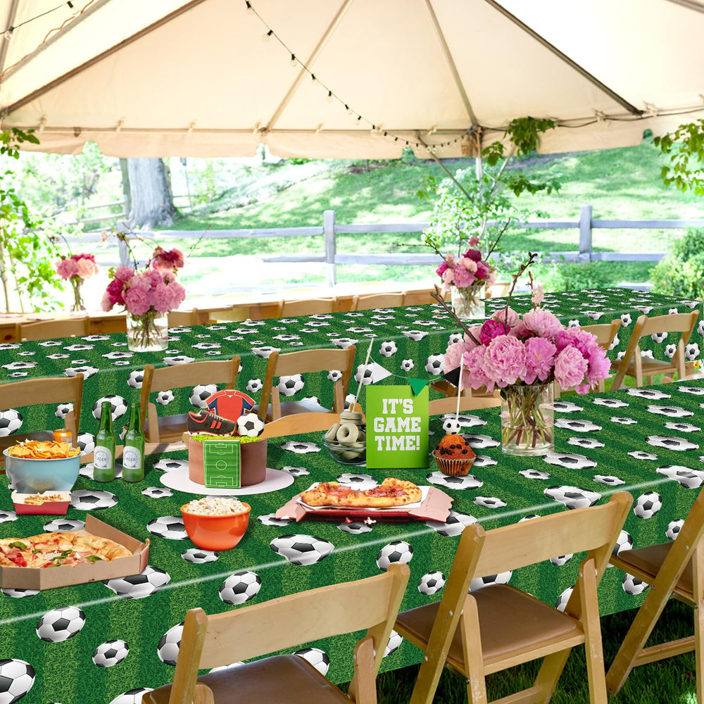 Tear-resistant LKTMIUT tablecloth maintains appearance through active celebrations.