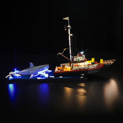 LocoLee LED light kit components for 21350 Jaws ready for easy assembly and display.