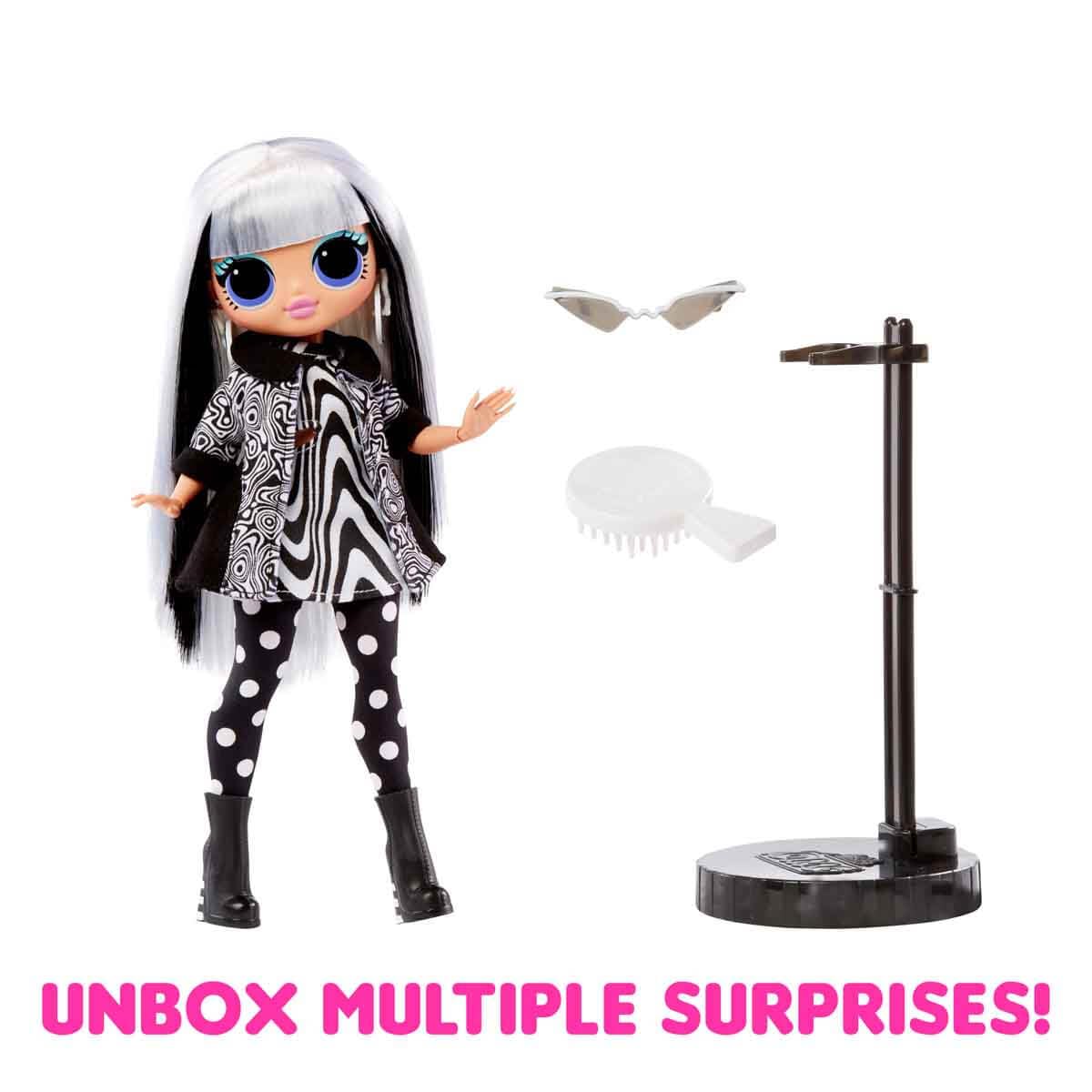 L.O.L. Surprise Groovy Babe accessories set offers detailed pieces for creative styling