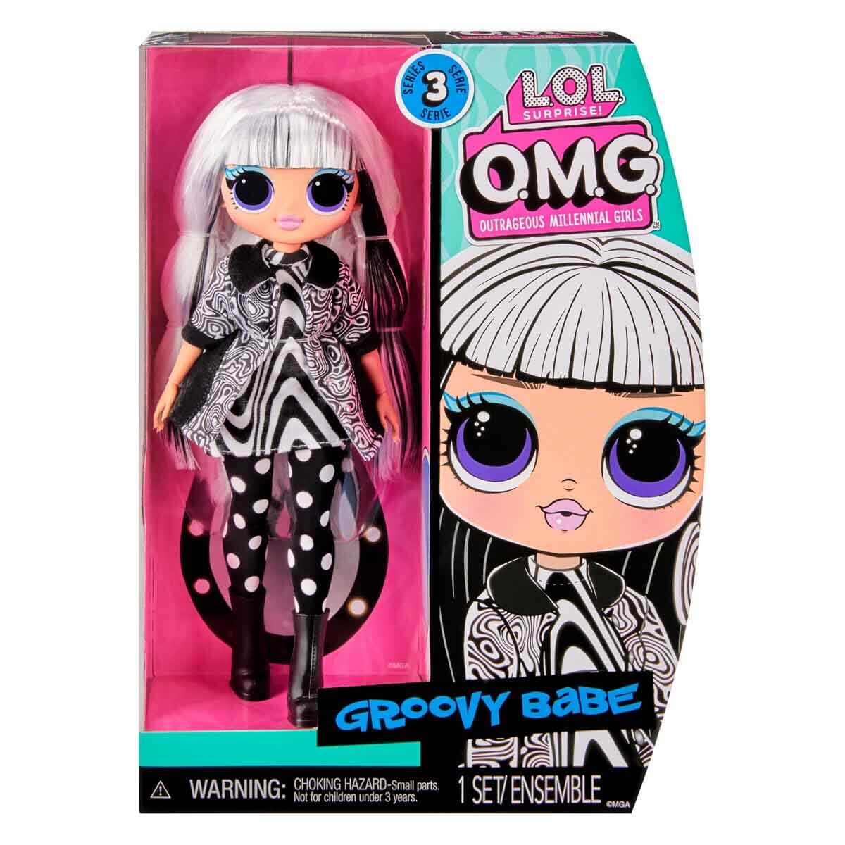 L.O.L. Surprise Groovy Babe doll stand helps stable posing for photos