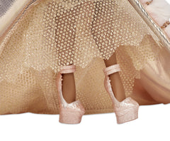 L.O.L. Surprise! NYE Queen accessories for imaginative storytelling