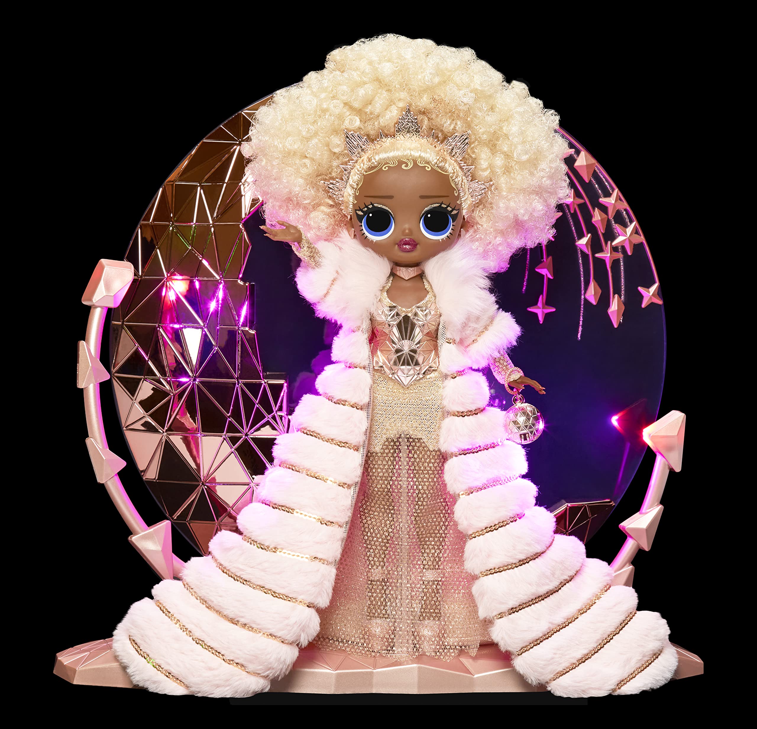 Confetti-inspired details on NYE Queen for holiday play