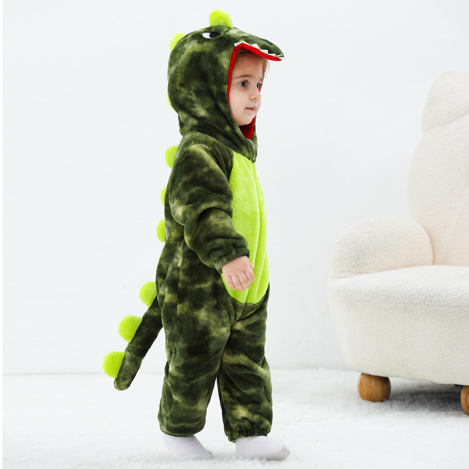 LOLANTA Dinosuar two-way zipper makes dressing easy for parents.