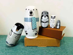 Dry basswood with water-based paints used in Lorveelo dolls