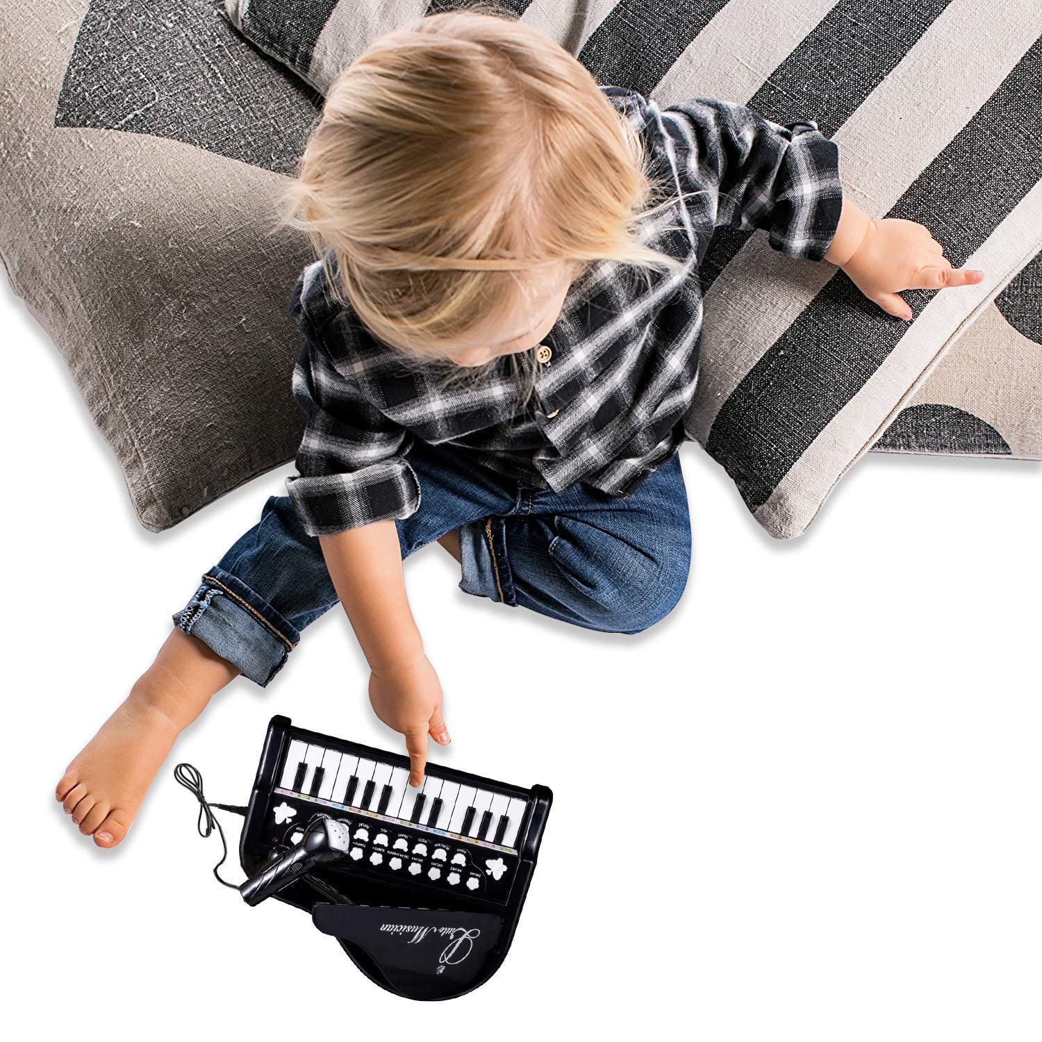 Love&Mini demo songs showcase 22 tunes for exploration and imitation