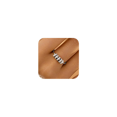 LOVECOM S925 fidget ring beads closeup highlights craftsmanship and shine for everyday wear.