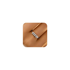 LOVECOM S925 fidget ring beads closeup highlights craftsmanship and shine for everyday wear.