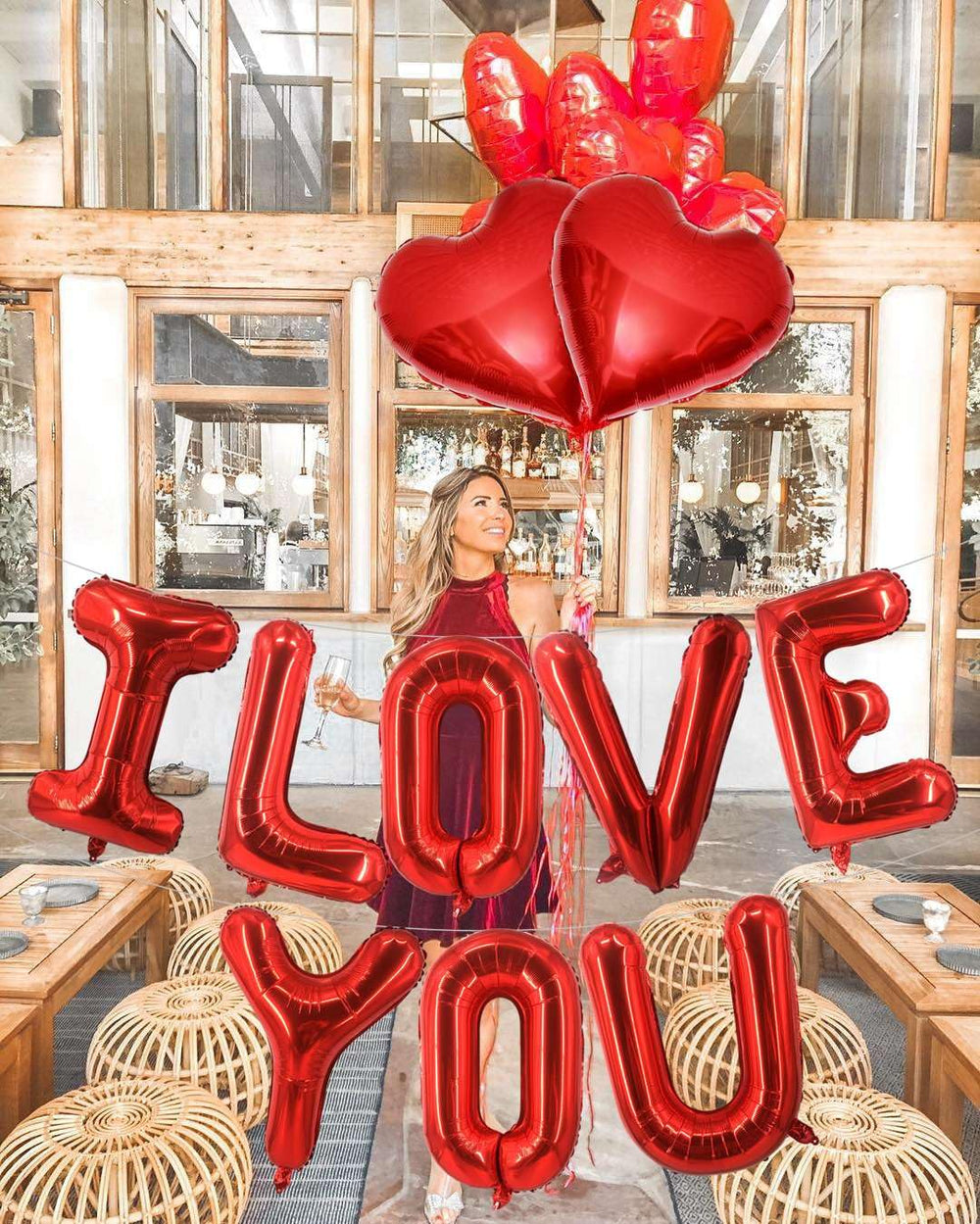 Lovoir 33-foot ribbon included elevates balloon arrangements and table decor.