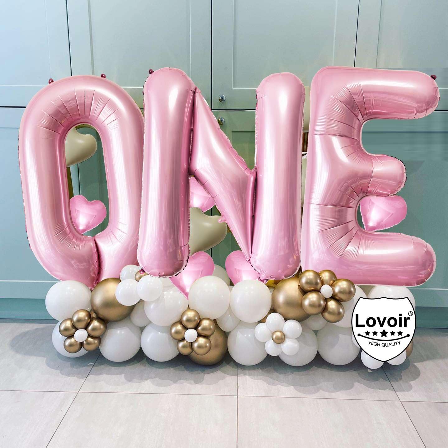 Lovoir letter G balloon ideal for birthdays and anniversaries