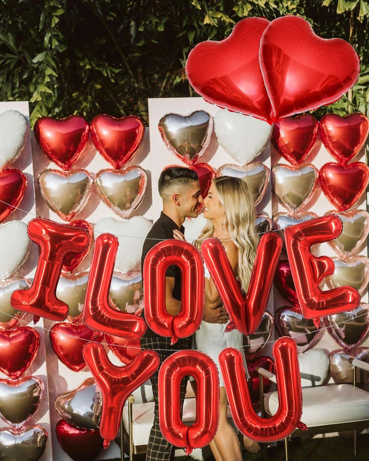 Lovoir aluminum film balloons are lightweight and reusable for repeat celebrations.