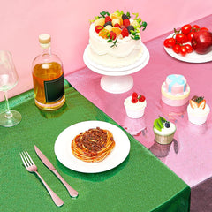 LOYIM two-color glitter tablecloth suits princess and witch themes for events.