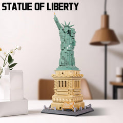 LQPFBSM Statue of Liberty clothing-texture and chains, adds realistic craftsmanship.