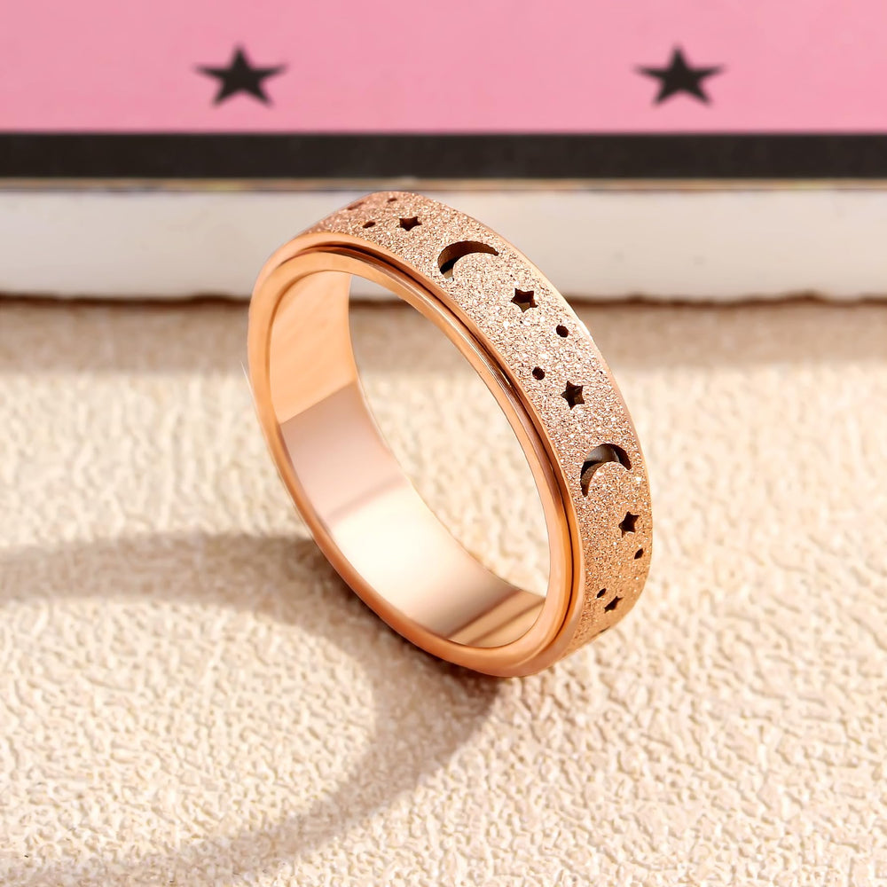 LuckyAmor ring sizes 5 to 10 shown on finger for daily wear