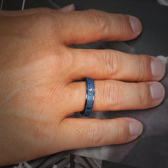 LuckyAmor Moon Star spinner ring closeup finish, mirror shine and safe material.