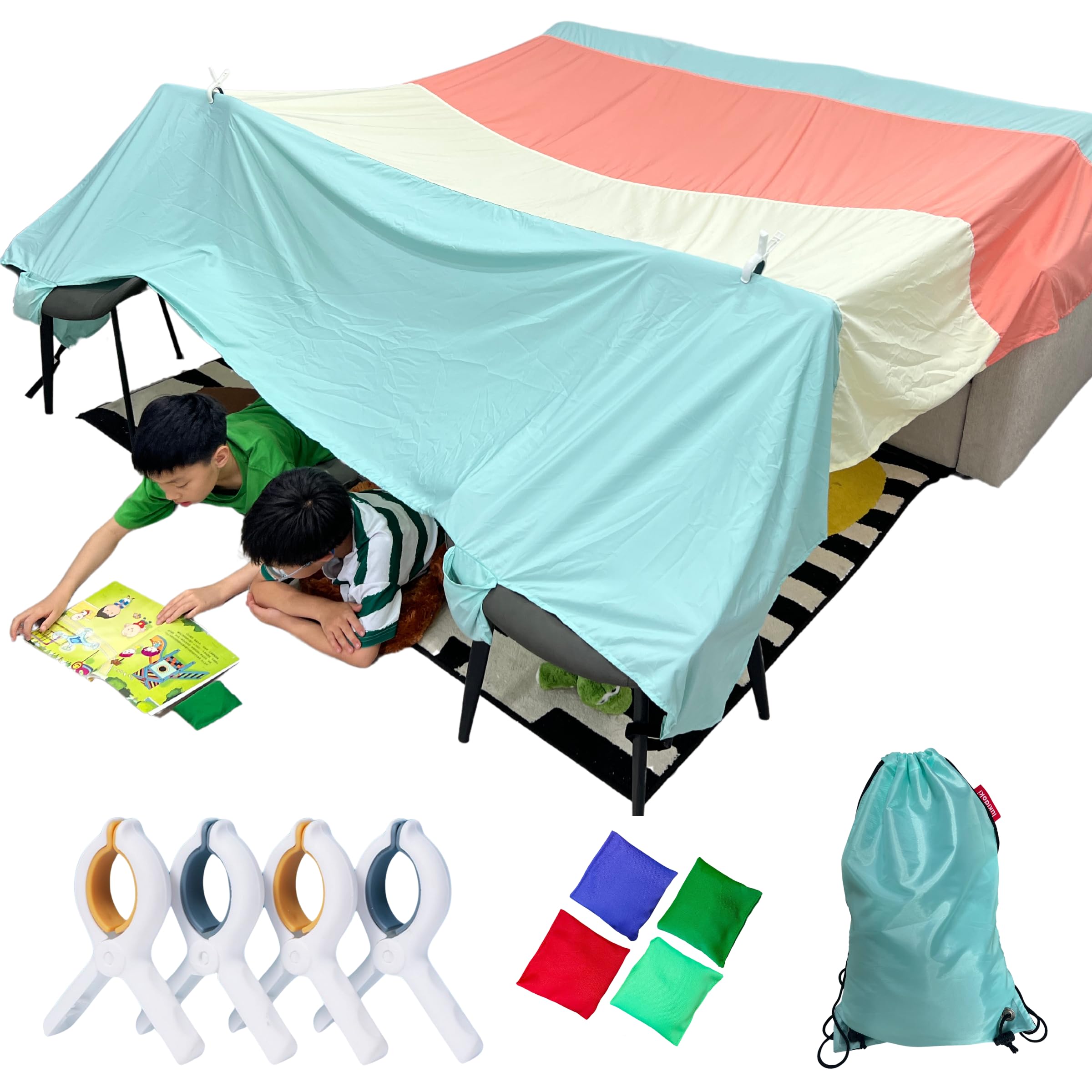 lukidoki Magic Fort setup clip enables secure, easy assembly for independent play.