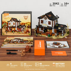 Lumibricks Rugged frontier landscape creates dramatic shelf presence.
