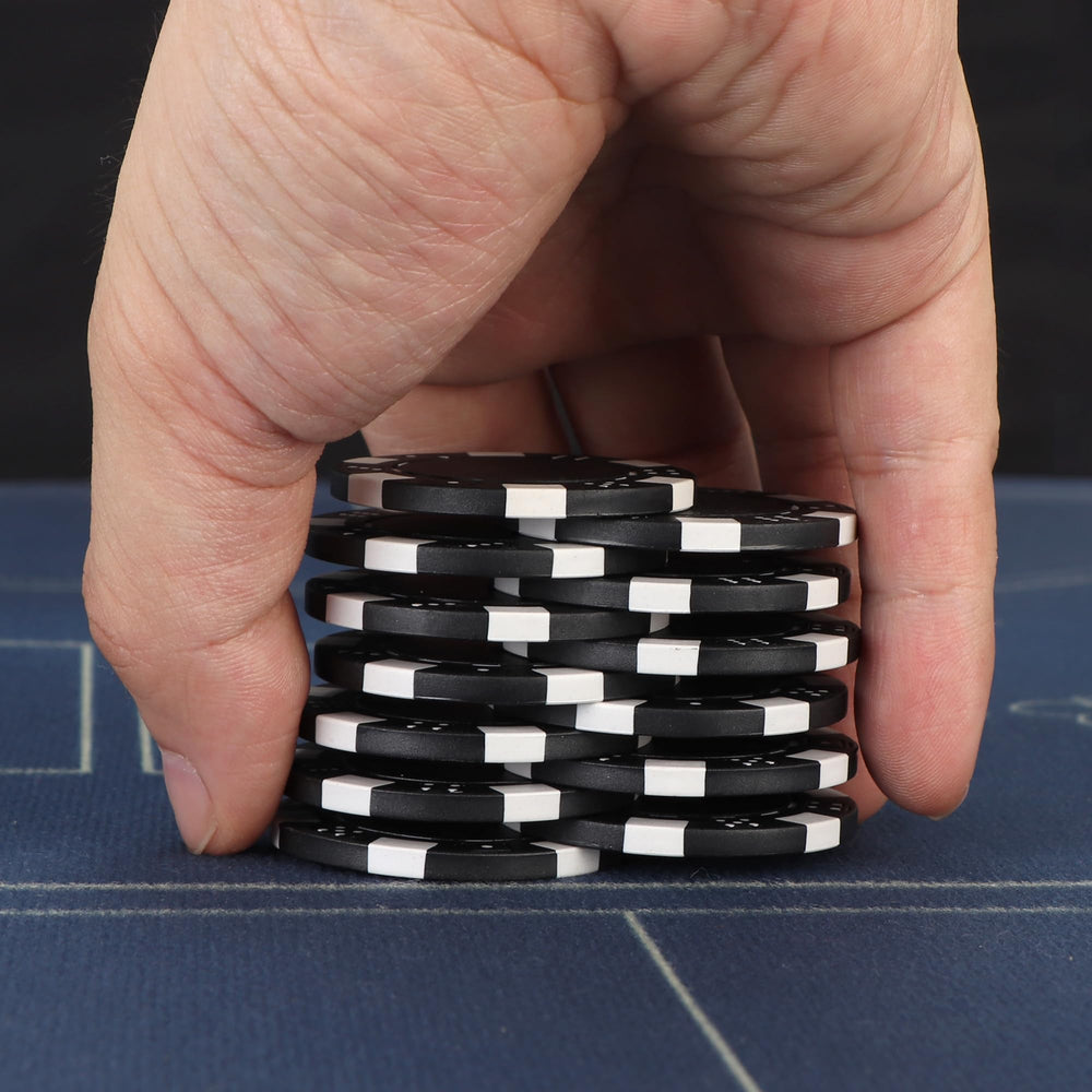 LUOBAO four-color set supports different games and table roles.