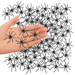 Lxzyu Halloween spider hanging decor enhances eerie indoor scenes