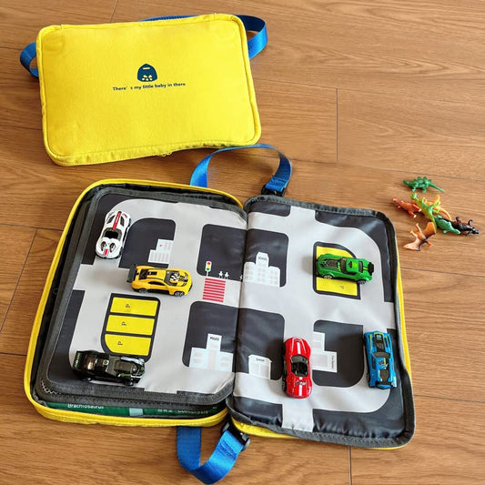 Lycnufrewolf portable play case toy car storage keeps cars organized during trips.
