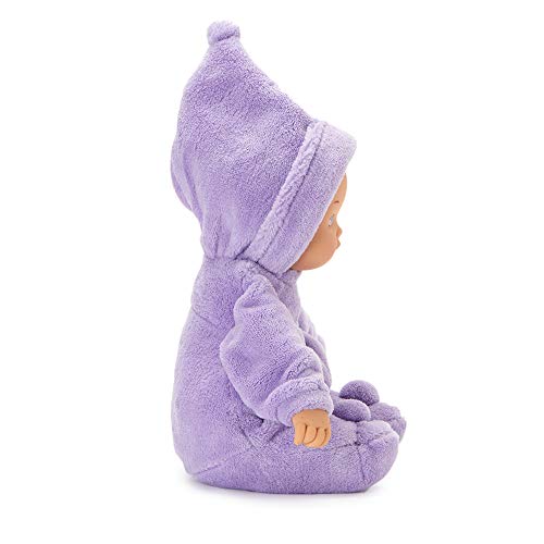Madame Alexander soft fabric body highlights cuddly, child-friendly playtime