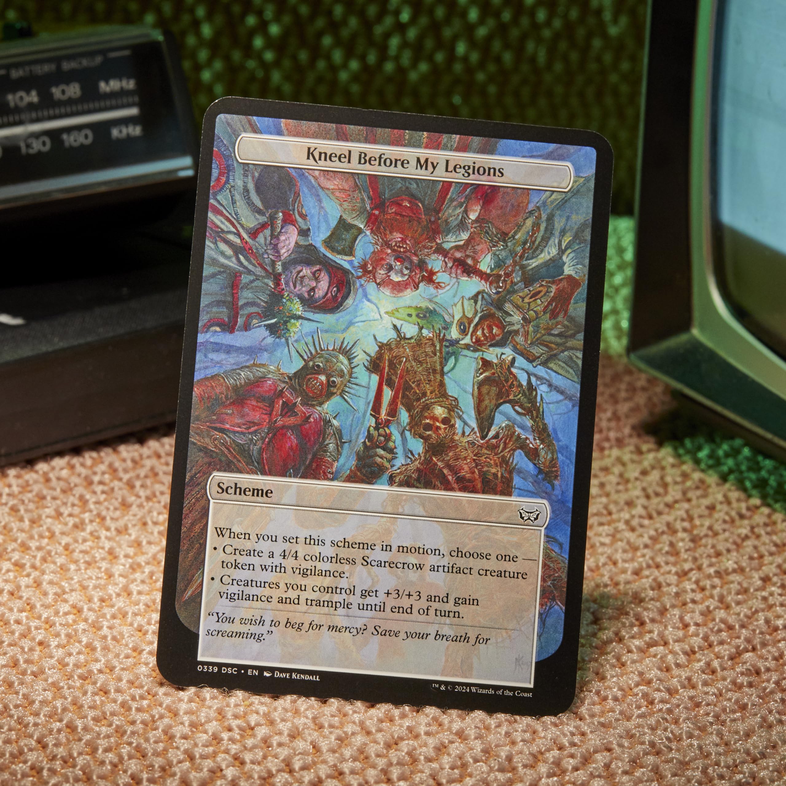 Deck box for Duskmourn Jump Scare holds 100 sleeved cards for organization.